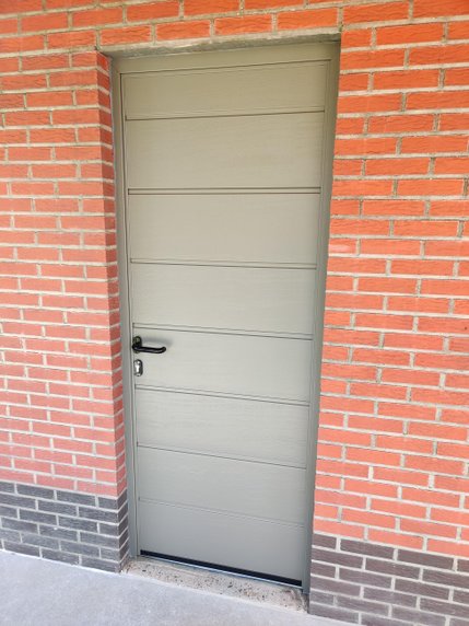 Garagezijdeuren - 12